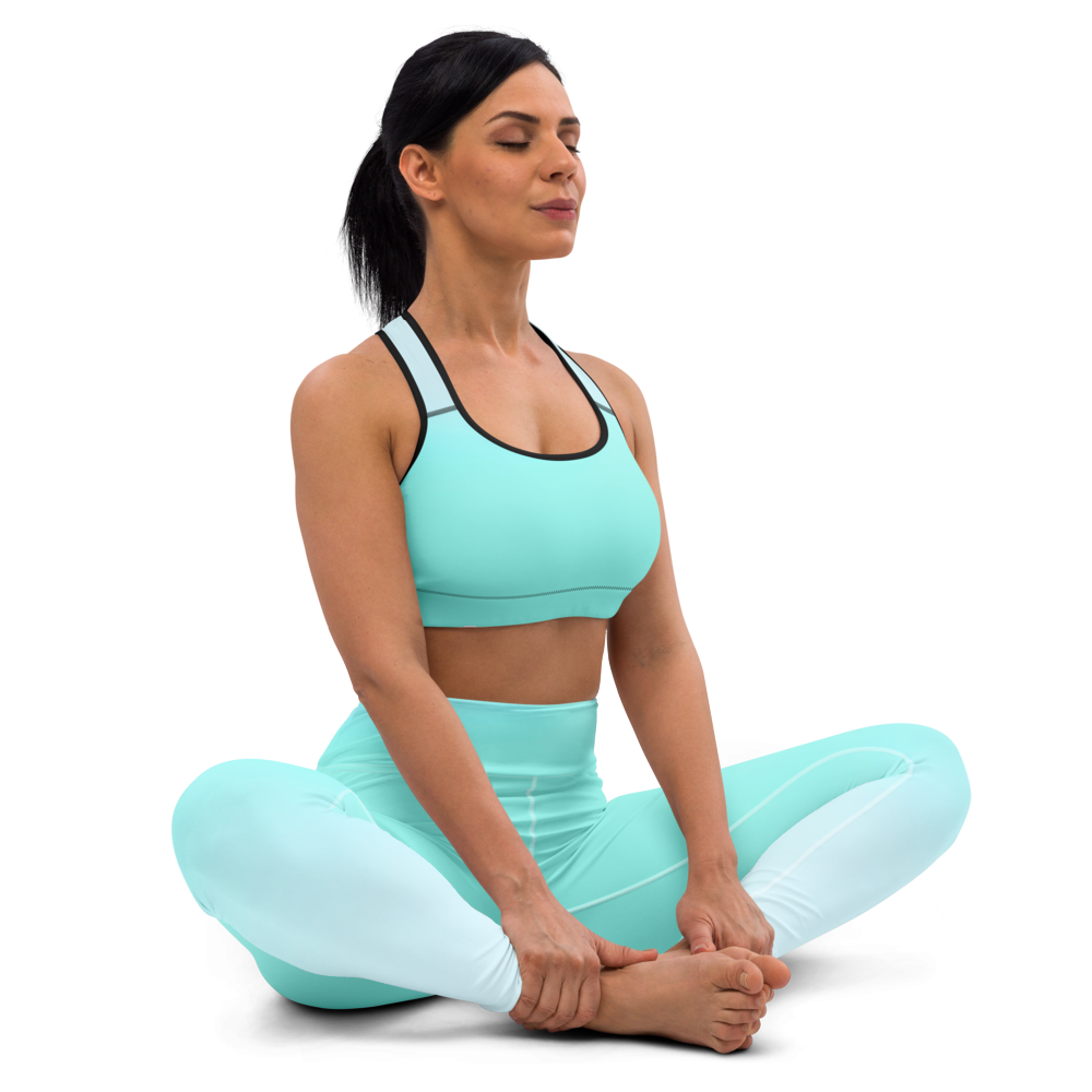 Introducing the Aqua Gradient BeSculpt Women Sports Bra—a stunning addition to your activewear collection!