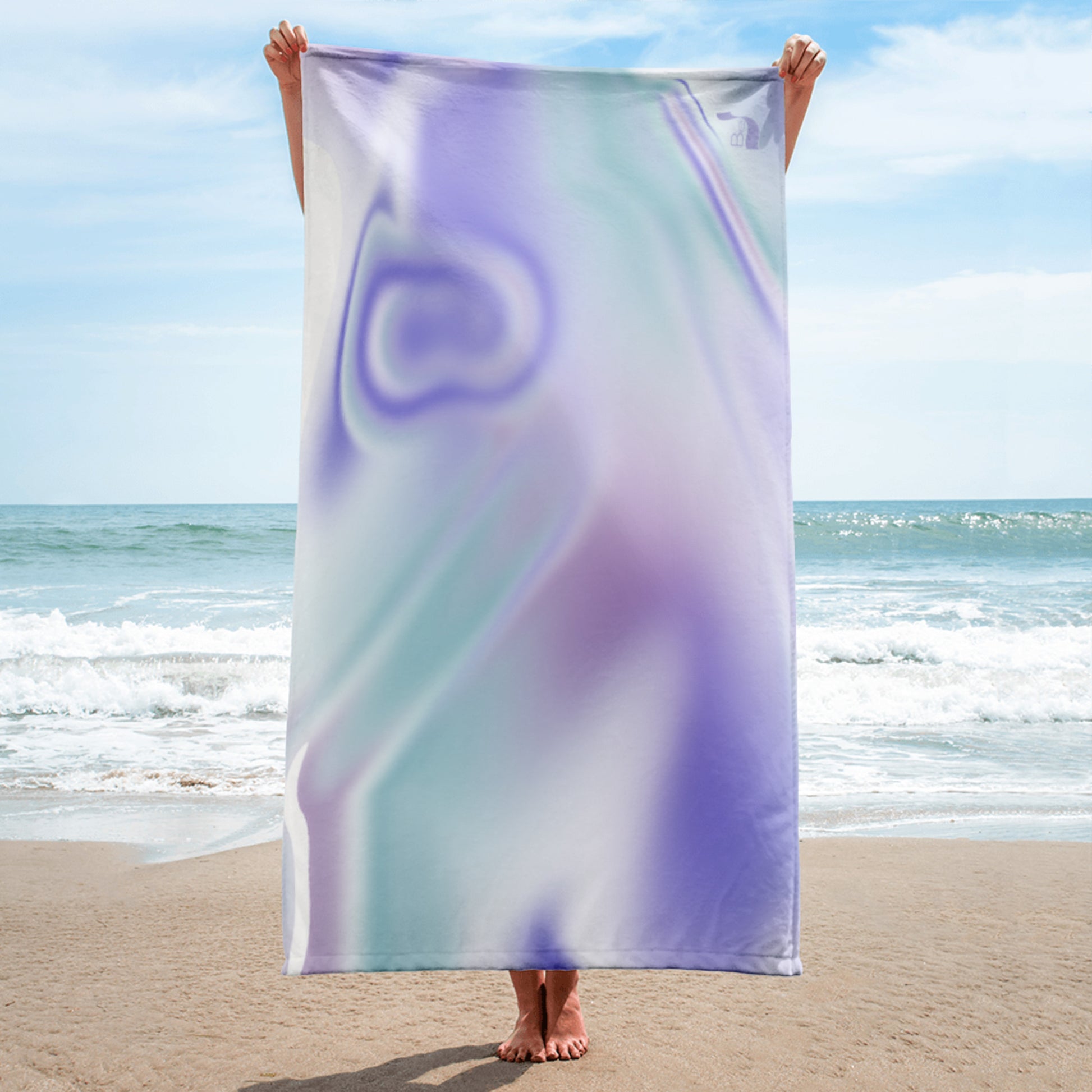 Blue Haze BeSculpt Abstract Art Bath/Beach Towel Horizontal